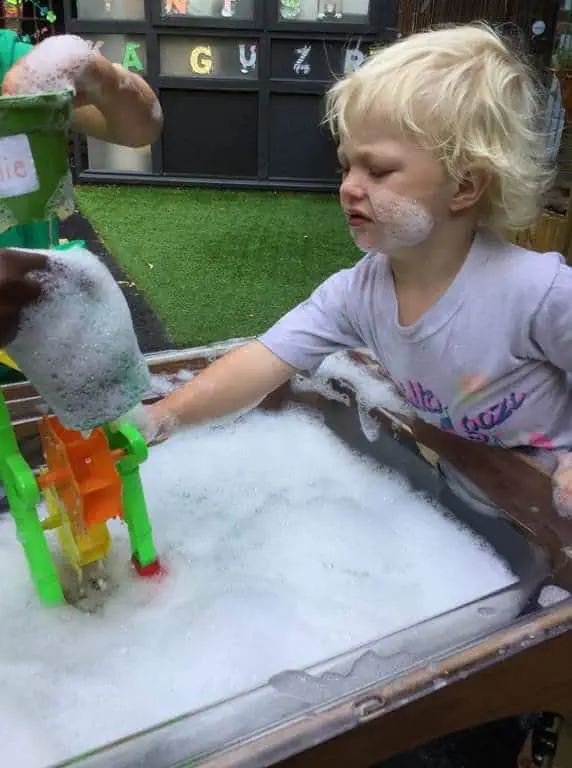 learning about bubbles and water